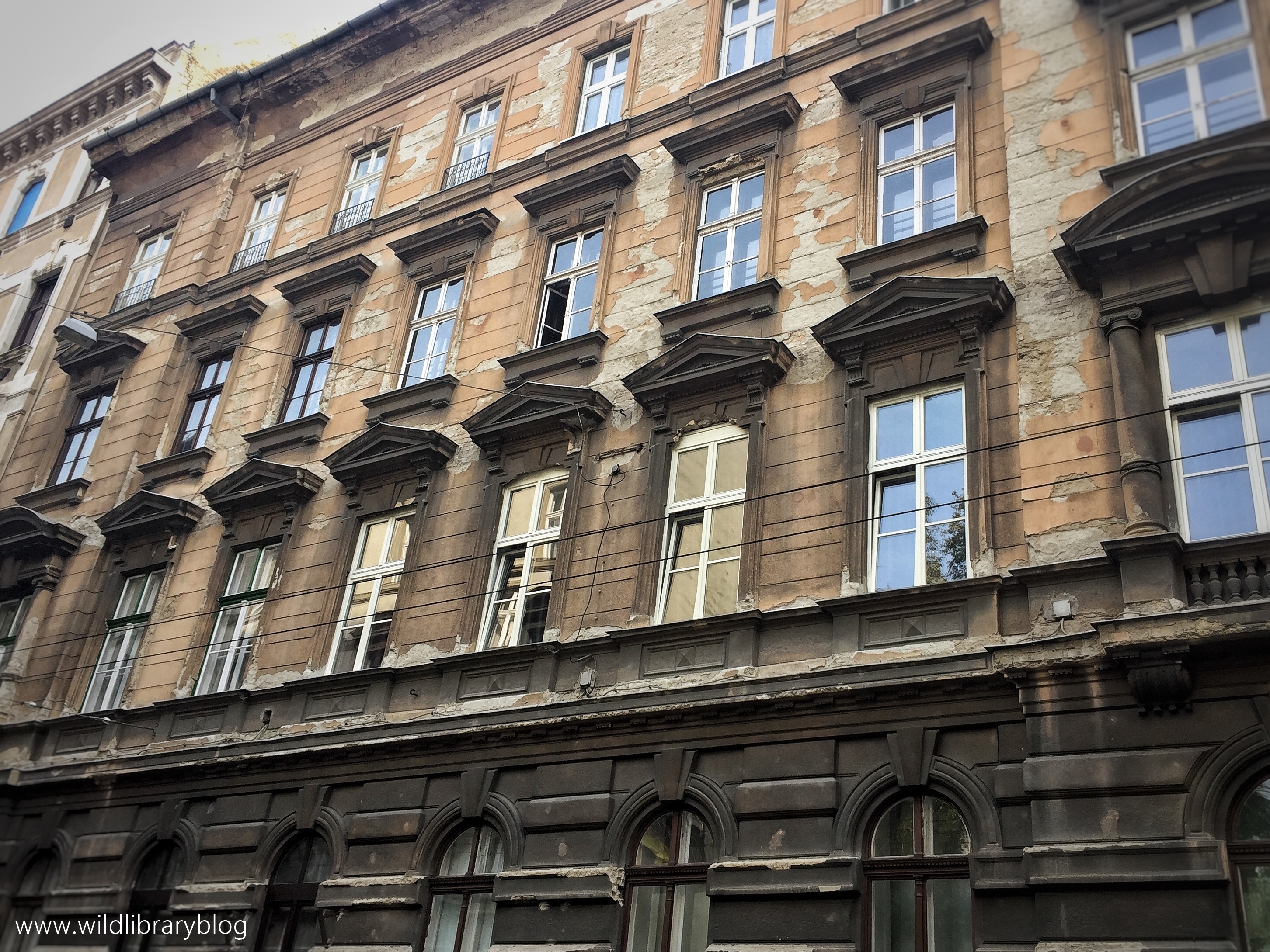 The colours of Budapest_ Wild Library blogarchitecture